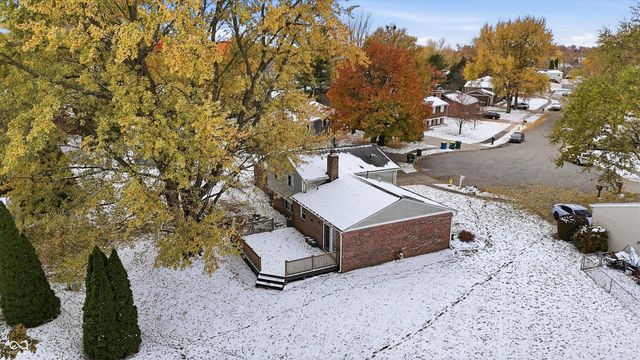 1319 Dogwood Court, Brownsburg, IN 46112