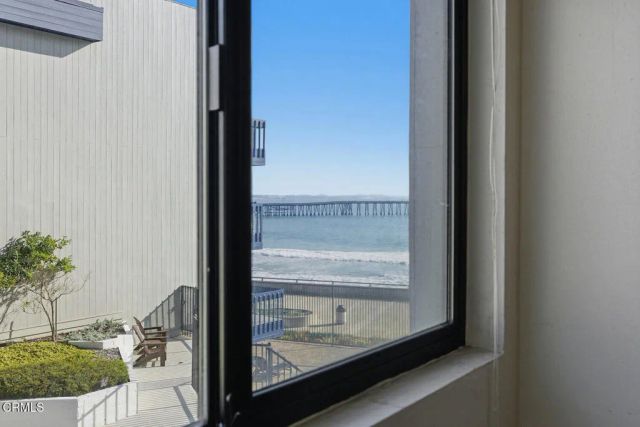 350 Paseo De Playa 205, Ventura, CA 93001