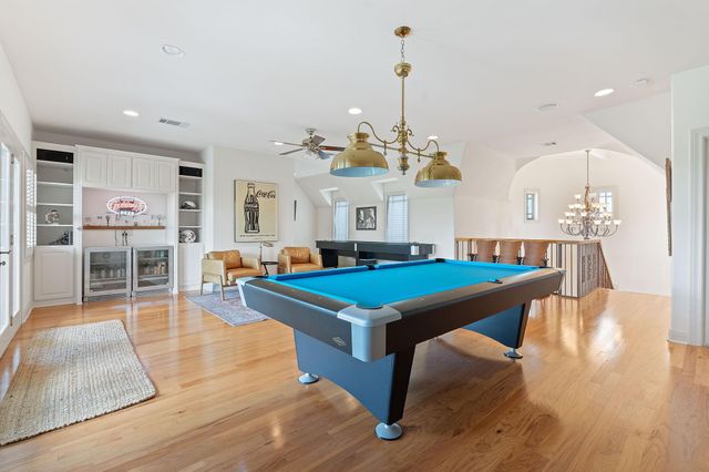 21936 Briarcliff DR, Spicewood, TX 78669