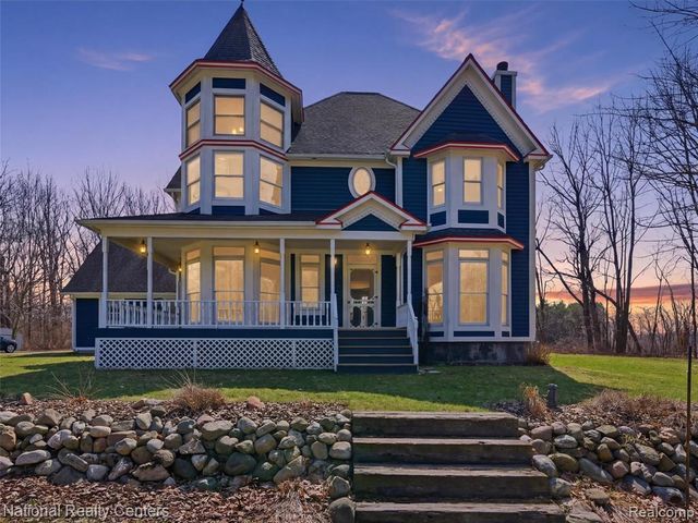 675 W Leonard Road, Leonard, MI 48367