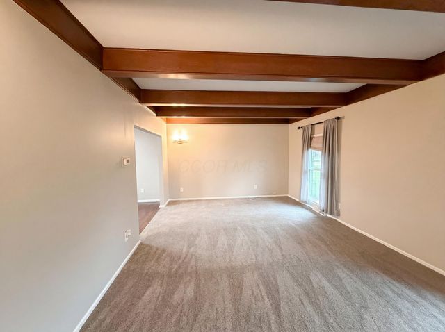 1289 Clubview Boulevard S, Columbus, OH 43235