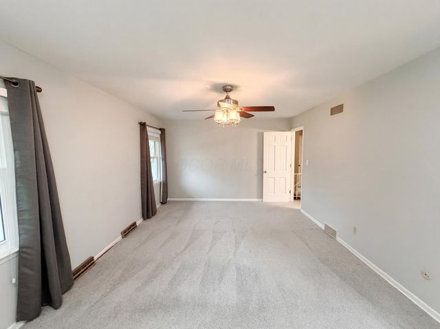 1289 Clubview Boulevard S, Columbus, OH 43235