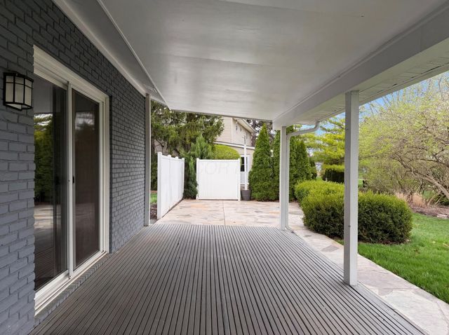 1289 Clubview Boulevard S, Columbus, OH 43235