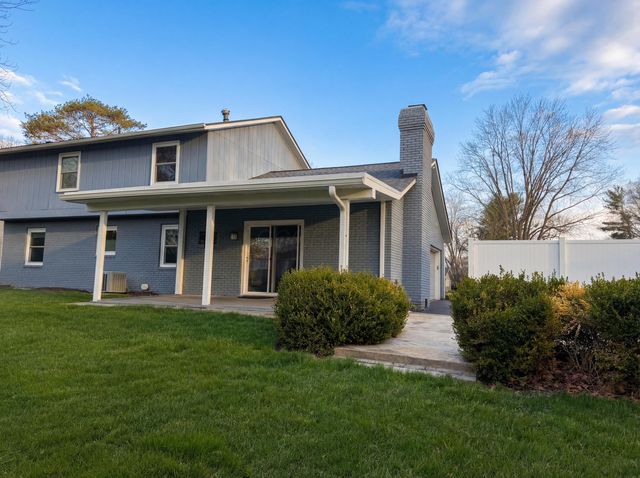 1289 Clubview Boulevard S, Columbus, OH 43235