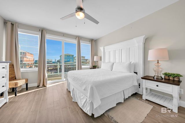 1261 W Lagoon Avenue, Gulf Shores, AL 36542