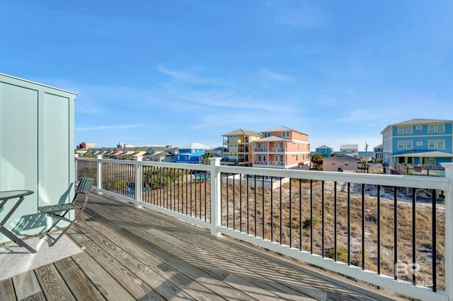 1261 W Lagoon Avenue, Gulf Shores, AL 36542