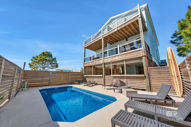 1261 W Lagoon Avenue, Gulf Shores, AL 36542