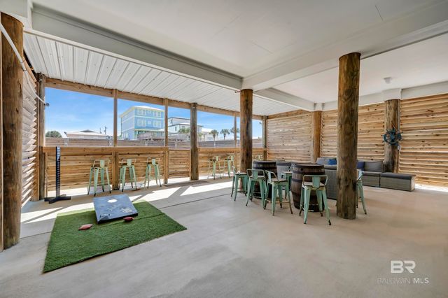 1261 W Lagoon Avenue, Gulf Shores, AL 36542