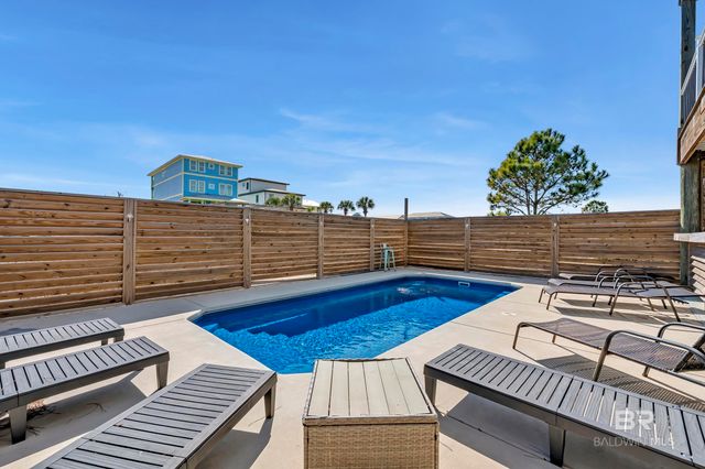 1261 W Lagoon Avenue, Gulf Shores, AL 36542