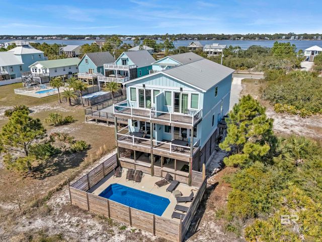 1261 W Lagoon Avenue, Gulf Shores, AL 36542