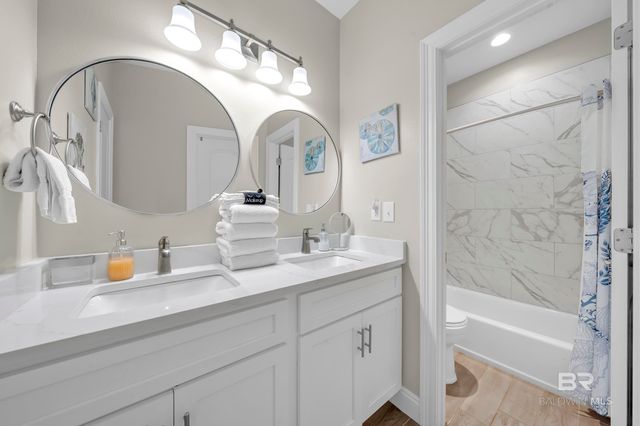 1261 W Lagoon Avenue, Gulf Shores, AL 36542