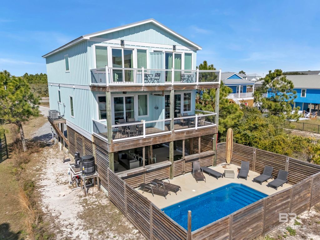 1261 W Lagoon Avenue, Gulf Shores, AL 36542