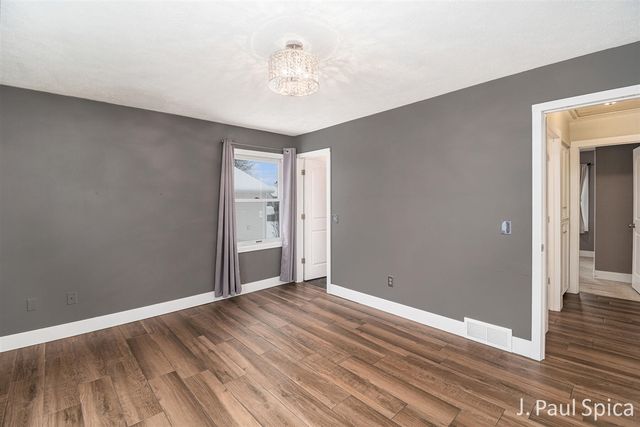 4127 Chaminade Drive, Grandville, MI 49418