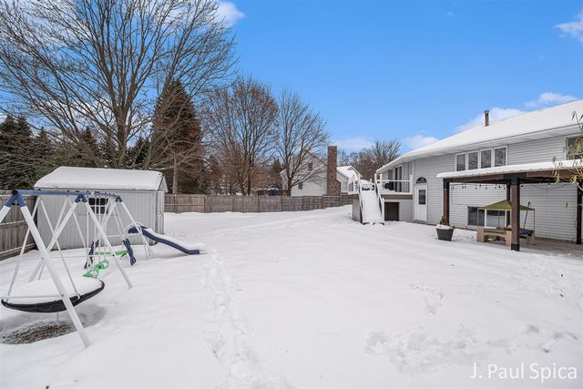 4127 Chaminade Drive, Grandville, MI 49418