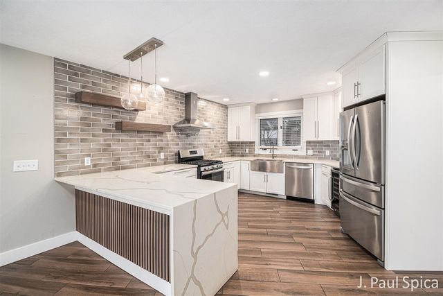 4127 Chaminade Drive, Grandville, MI 49418