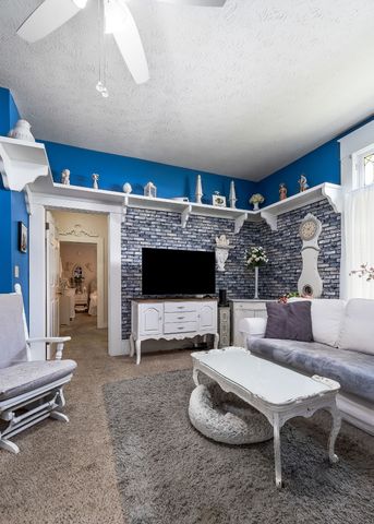 107 N Main St, Sparta, TN 38583