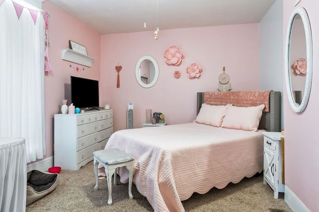 107 N Main St, Sparta, TN 38583