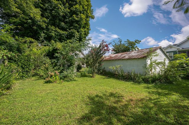 107 N Main St, Sparta, TN 38583