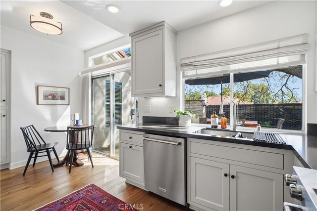 26352 Ivrea, Valencia, CA 91355