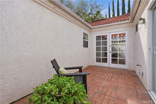 26352 Ivrea, Valencia, CA 91355