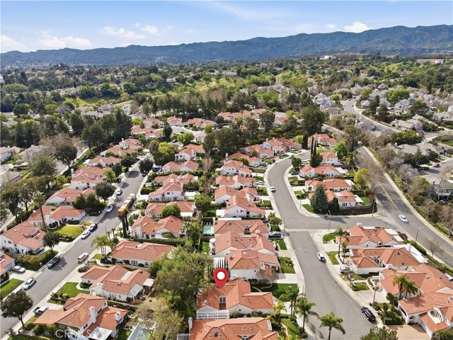 26352 Ivrea, Valencia, CA 91355