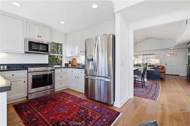 26352 Ivrea, Valencia, CA 91355