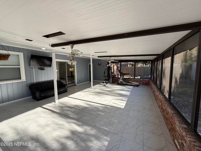 1324 GRANDVIEW Drive, Jacksonville, FL 32211