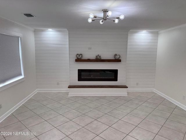 1324 GRANDVIEW Drive, Jacksonville, FL 32211