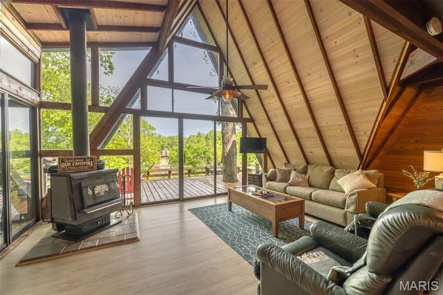 709 Aspen Peak Drive, Innsbrook, MO 63390