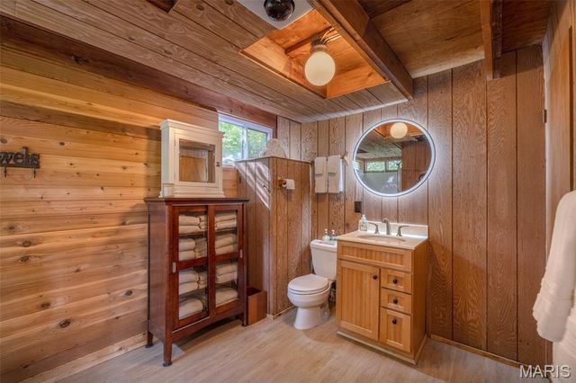 709 Aspen Peak Drive, Innsbrook, MO 63390