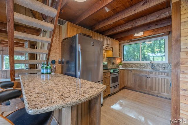 709 Aspen Peak Drive, Innsbrook, MO 63390