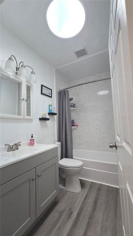 311 W LEWIS AVENUE, Apopka, FL 32712