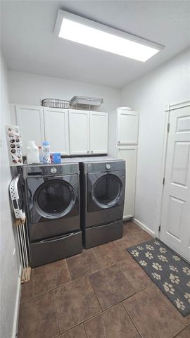 311 W LEWIS AVENUE, Apopka, FL 32712