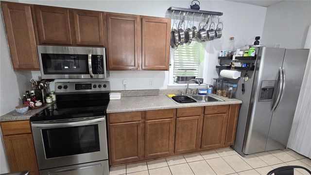 311 W LEWIS AVENUE, Apopka, FL 32712