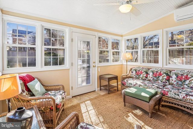 5833 NEBRASKA AVE NW, Washington, DC 20015