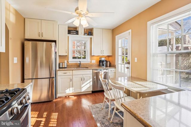 5833 NEBRASKA AVE NW, Washington, DC 20015