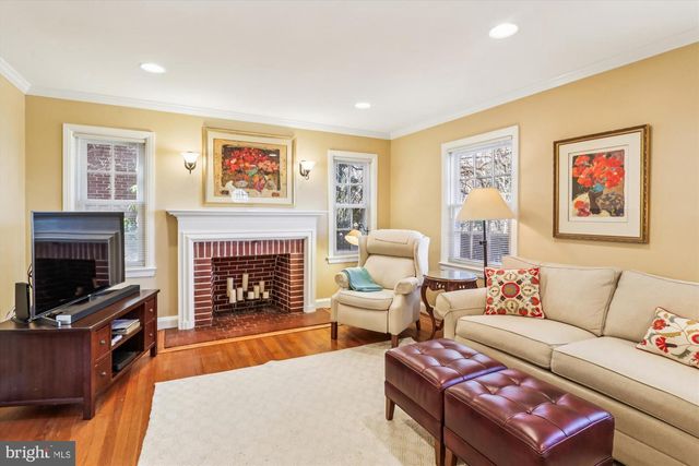 5833 NEBRASKA AVE NW, Washington, DC 20015