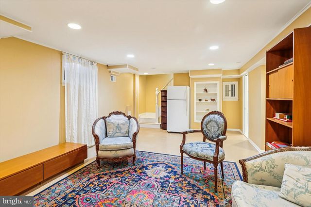 5833 NEBRASKA AVE NW, Washington, DC 20015