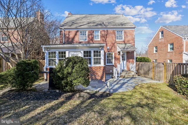 5833 NEBRASKA AVE NW, Washington, DC 20015