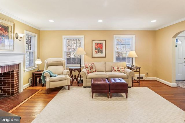 5833 NEBRASKA AVE NW, Washington, DC 20015