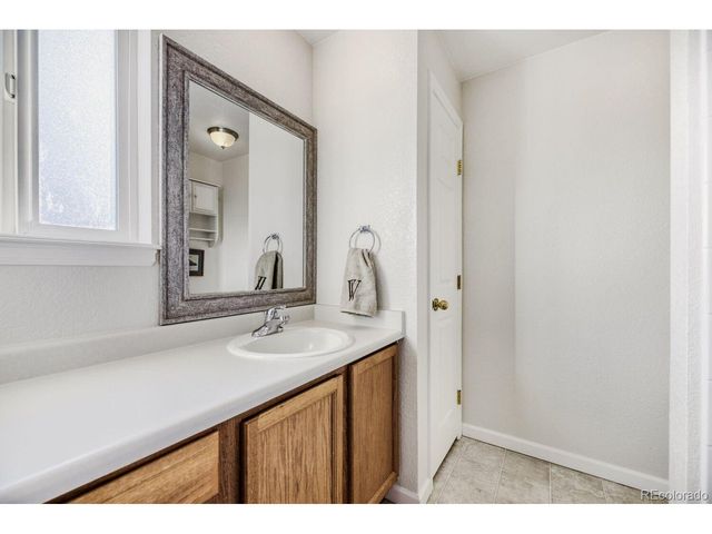 13085 W Cedar Dr 313, Lakewood, CO 80228