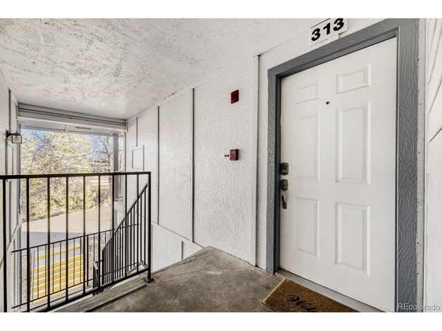 13085 W Cedar Dr 313, Lakewood, CO 80228