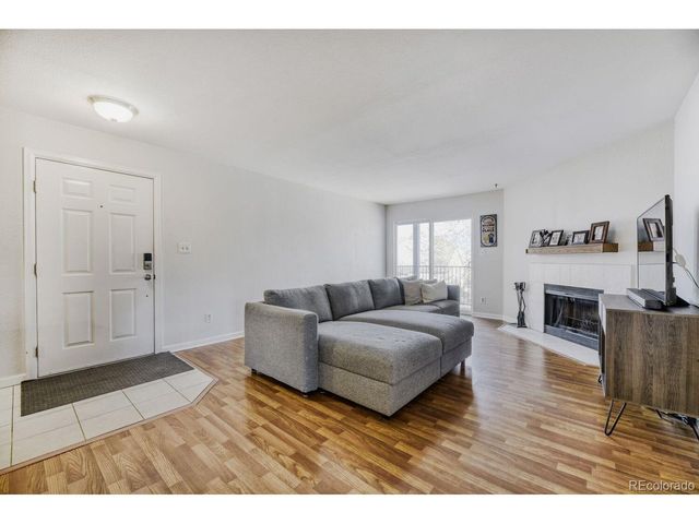 13085 W Cedar Dr 313, Lakewood, CO 80228