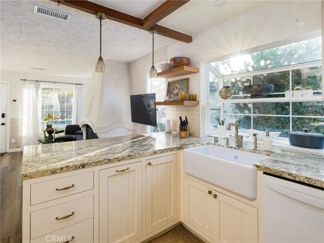 1145 6th, Hermosa Beach, CA 90254