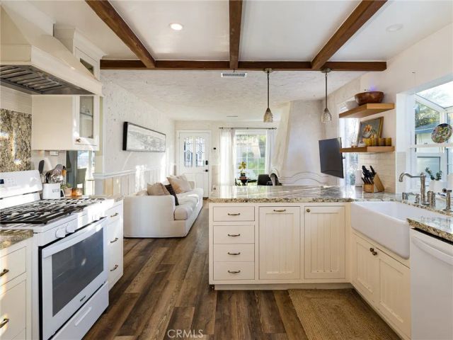 1145 6th, Hermosa Beach, CA 90254
