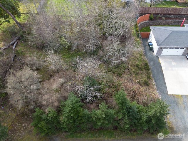 9999 W 8th Street, Port Angeles, WA 98363