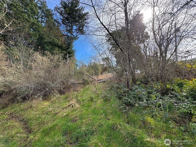 9999 W 8th Street, Port Angeles, WA 98363