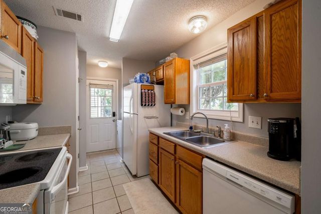 1305 Cedar Shoals Drive 201, Athens, GA 30605