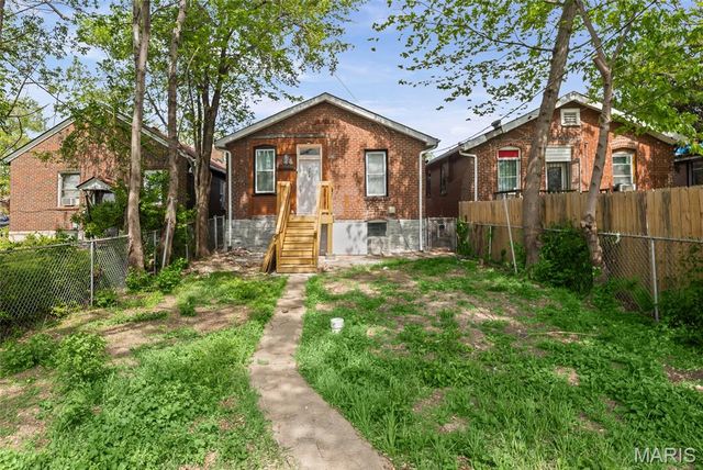 4834 Margaretta Avenue, St Louis, MO 63115