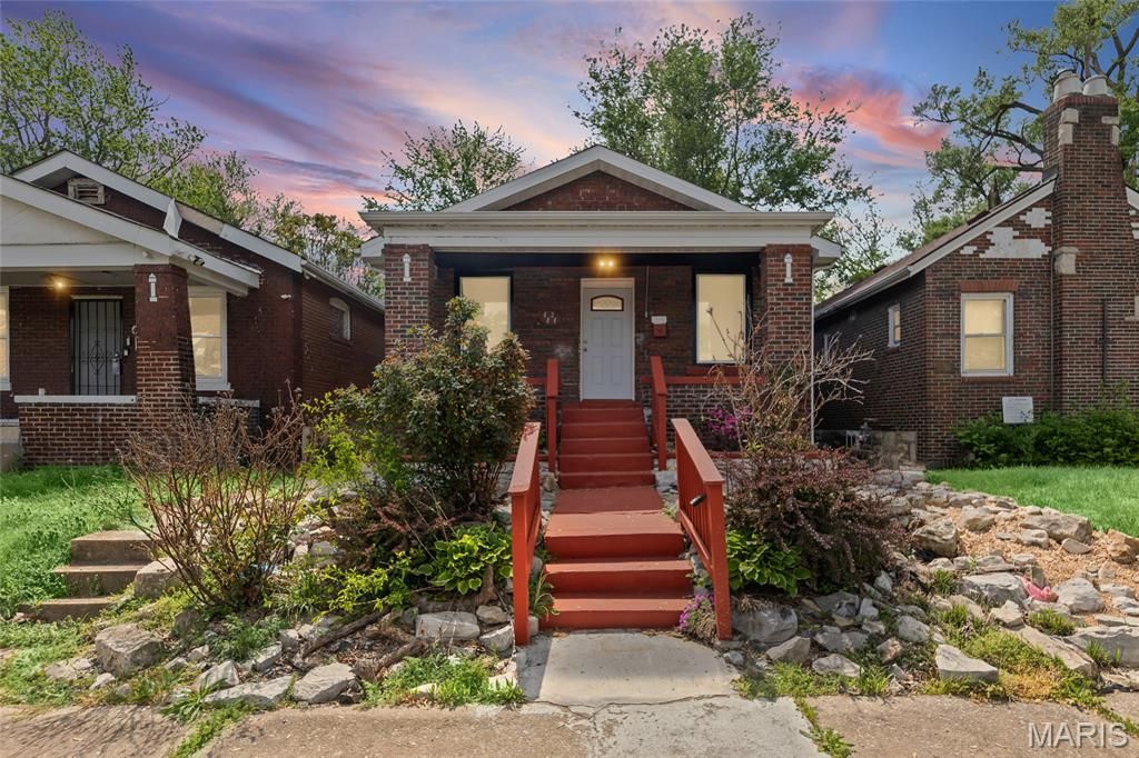 4834 Margaretta Avenue, St Louis, MO 63115